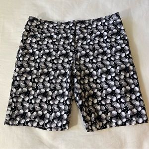 Izod golf shorts women size 14 tees and golf balls novelty print Bermuda Shorts